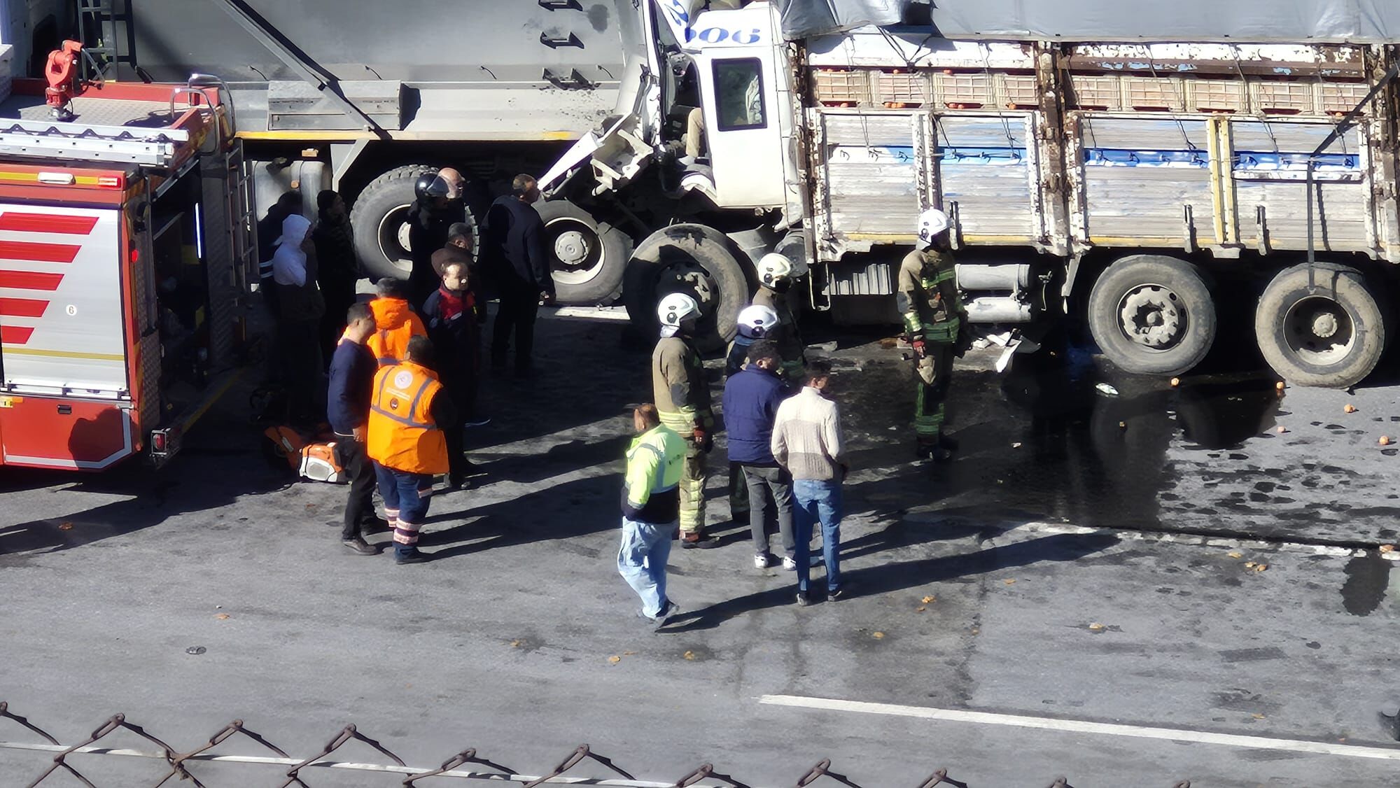 Tir Kamyona Carpti (4)