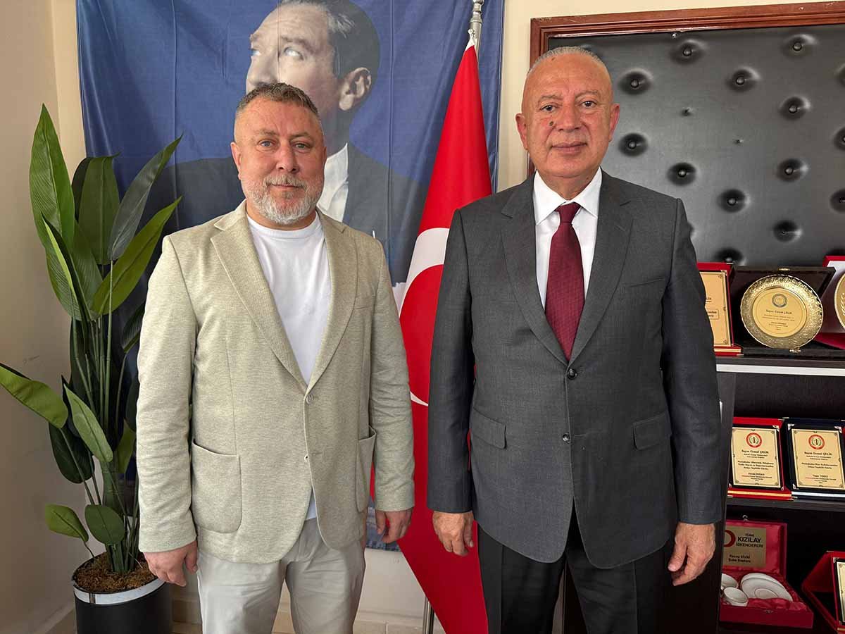 Eczacı Teknisyenler (2)