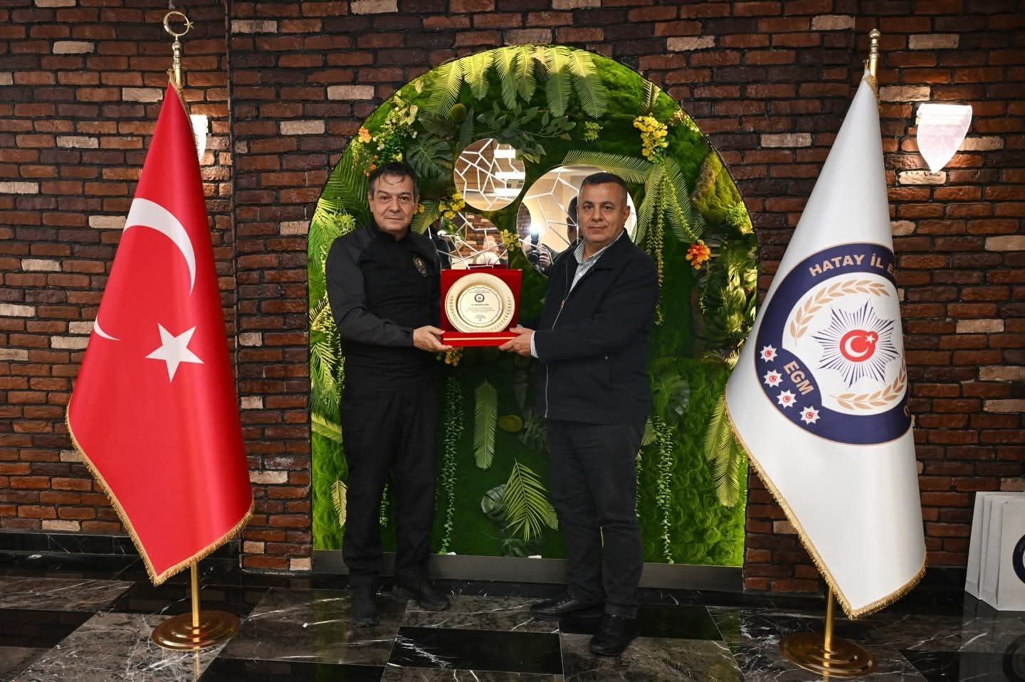 F B I M G 1775190371572