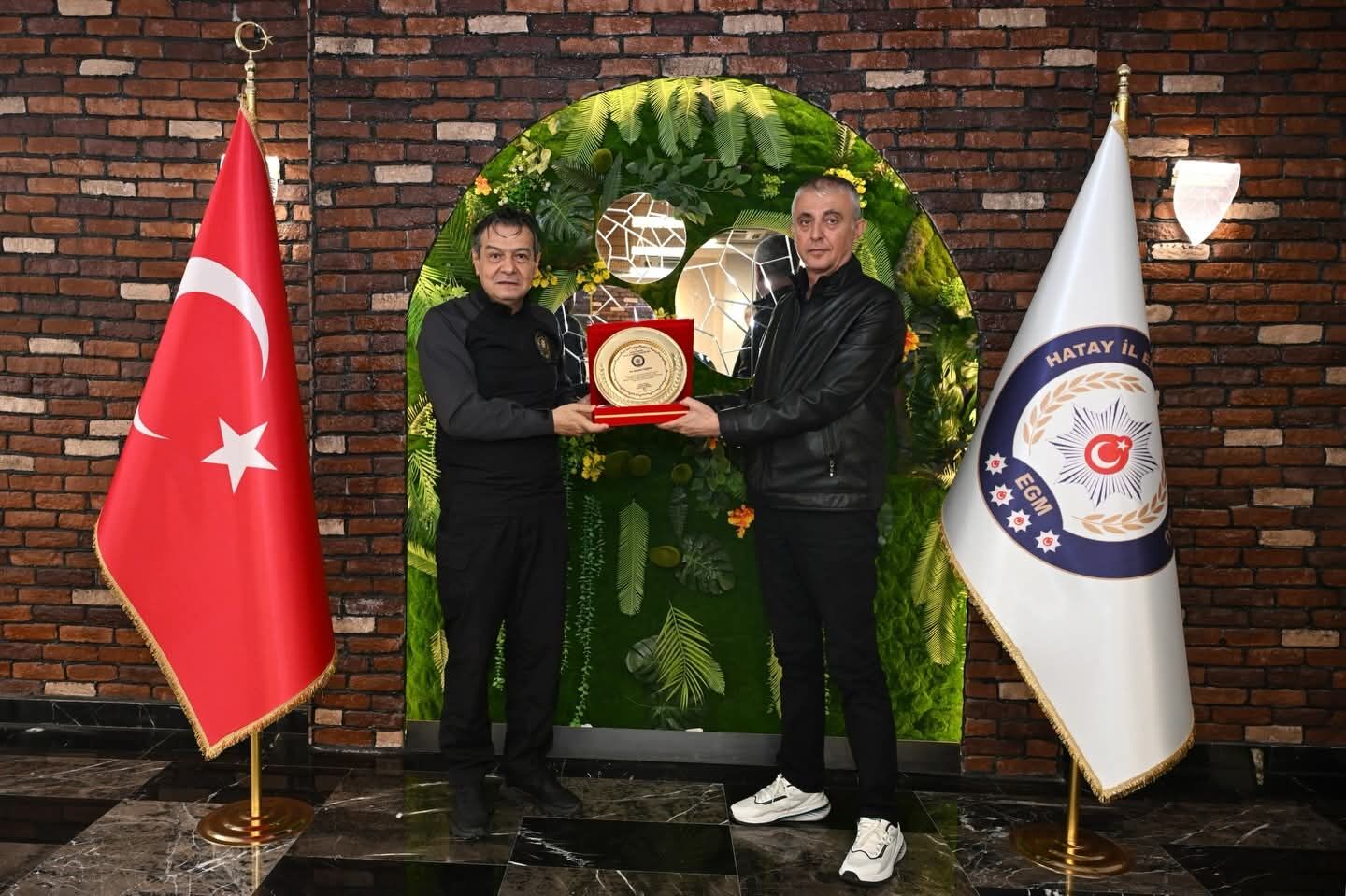 F B I M G 1775190385432