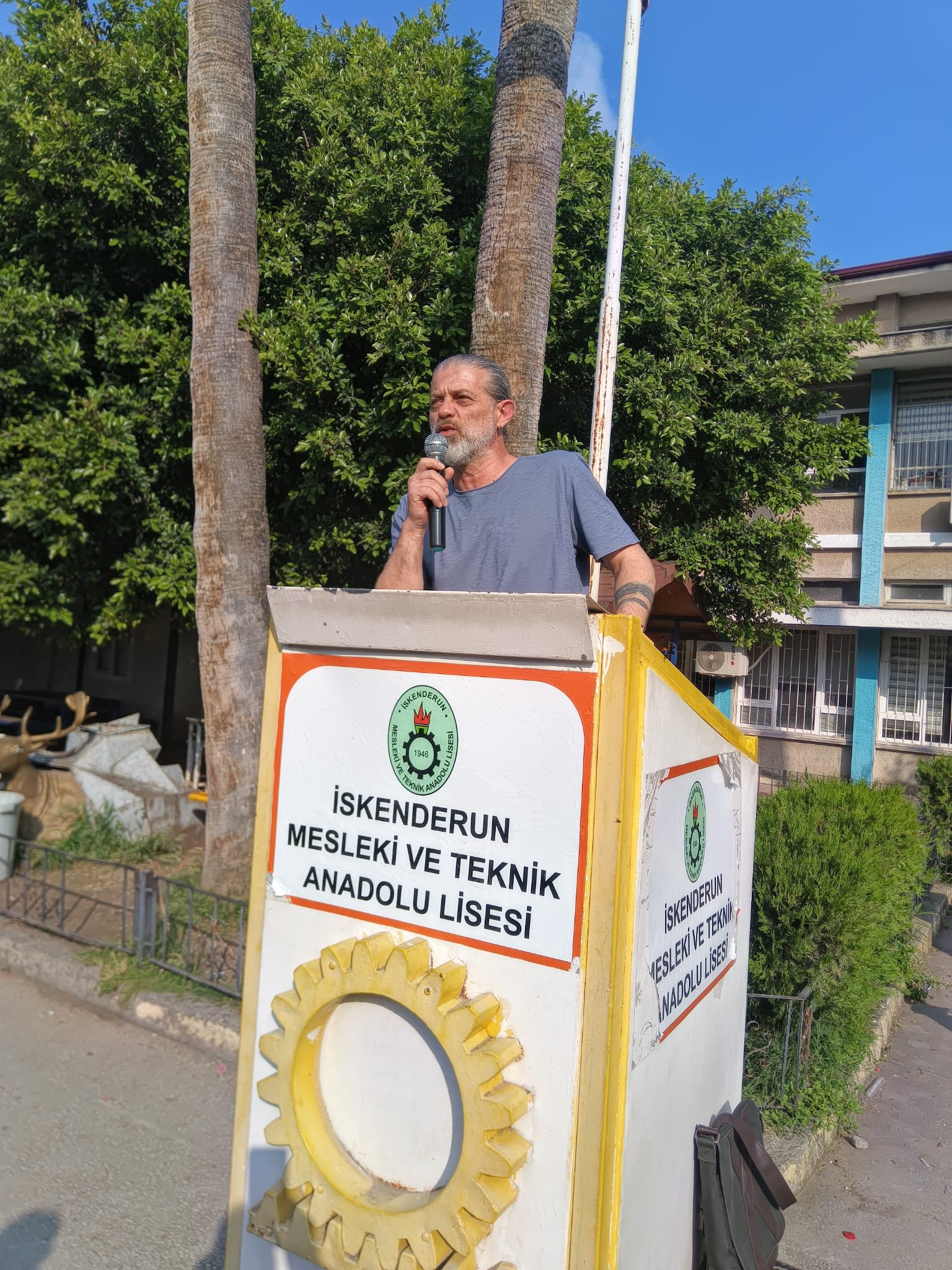 F6623921 6B9B 4144 9B5A 68350000A3B3