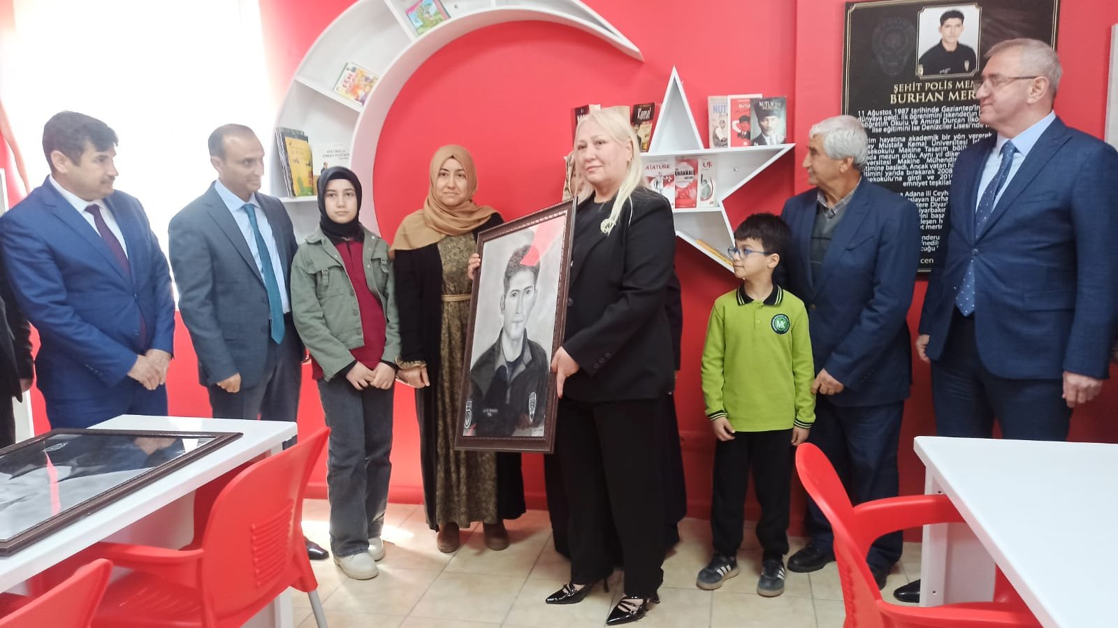 Kutuphane Acilisi (7)