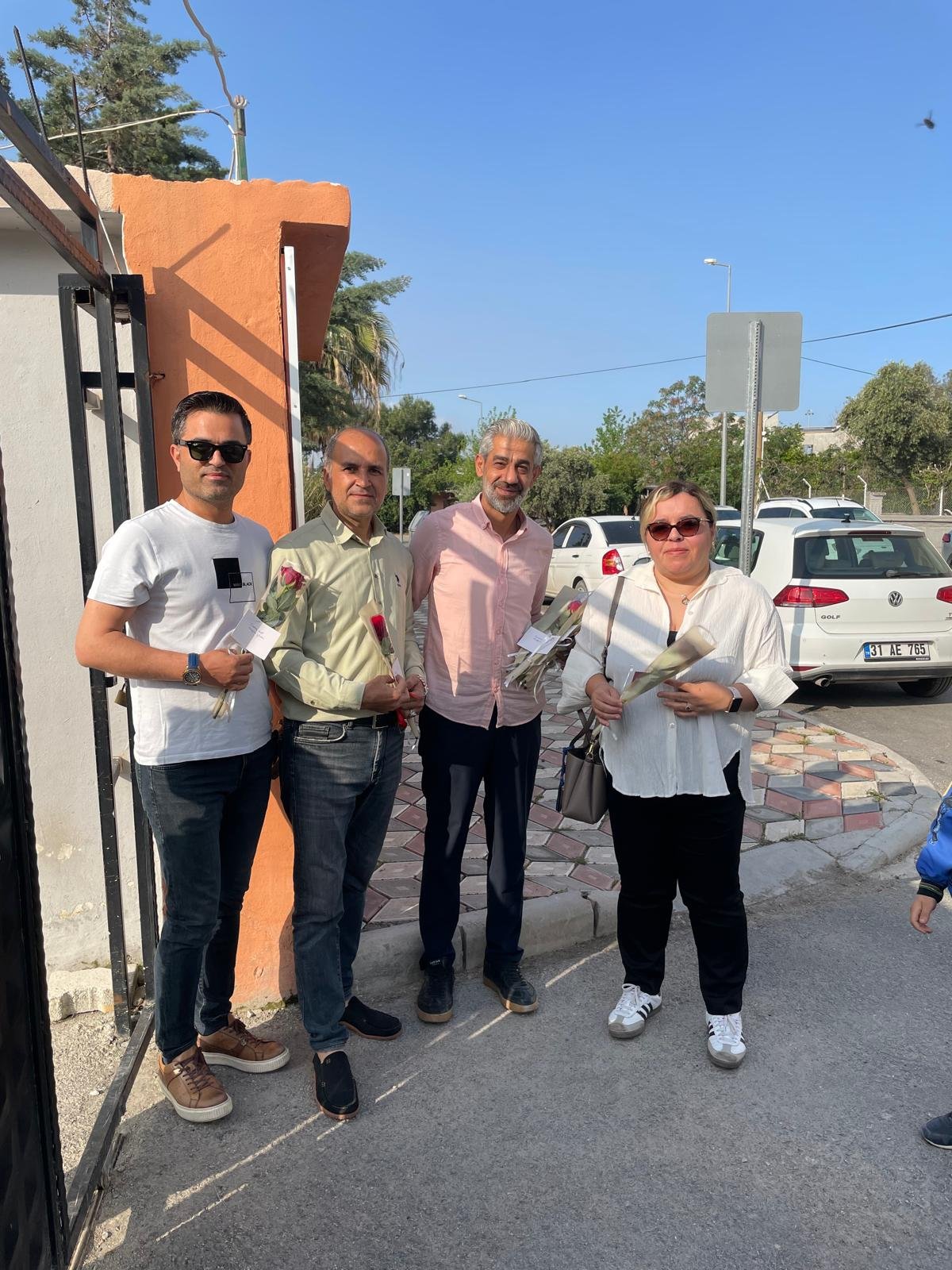 Ogretmene Anlamli Deskek (5)