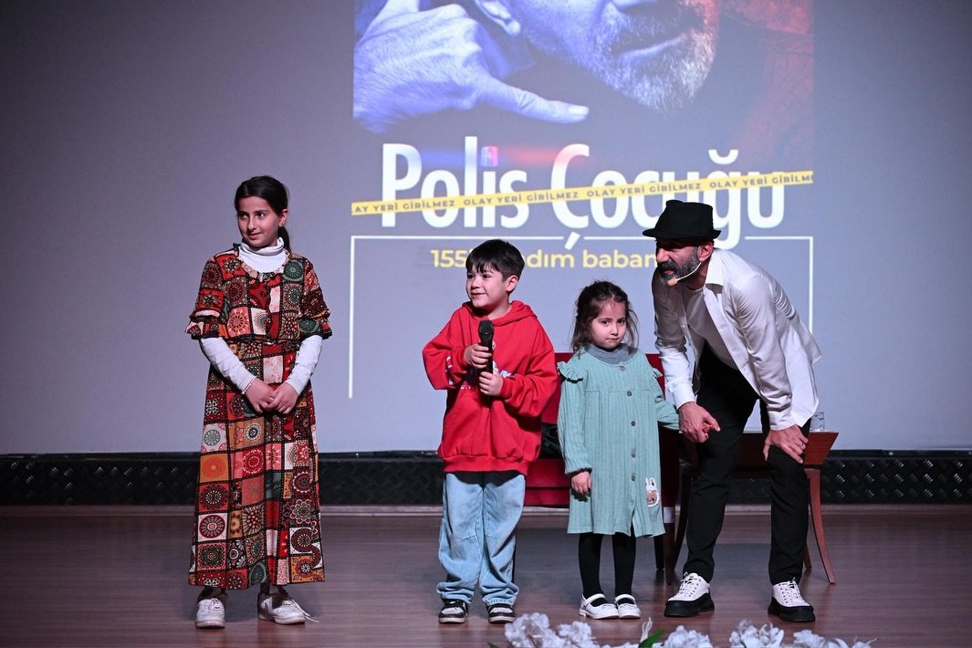 Polis Cocugu Oyunu (1)