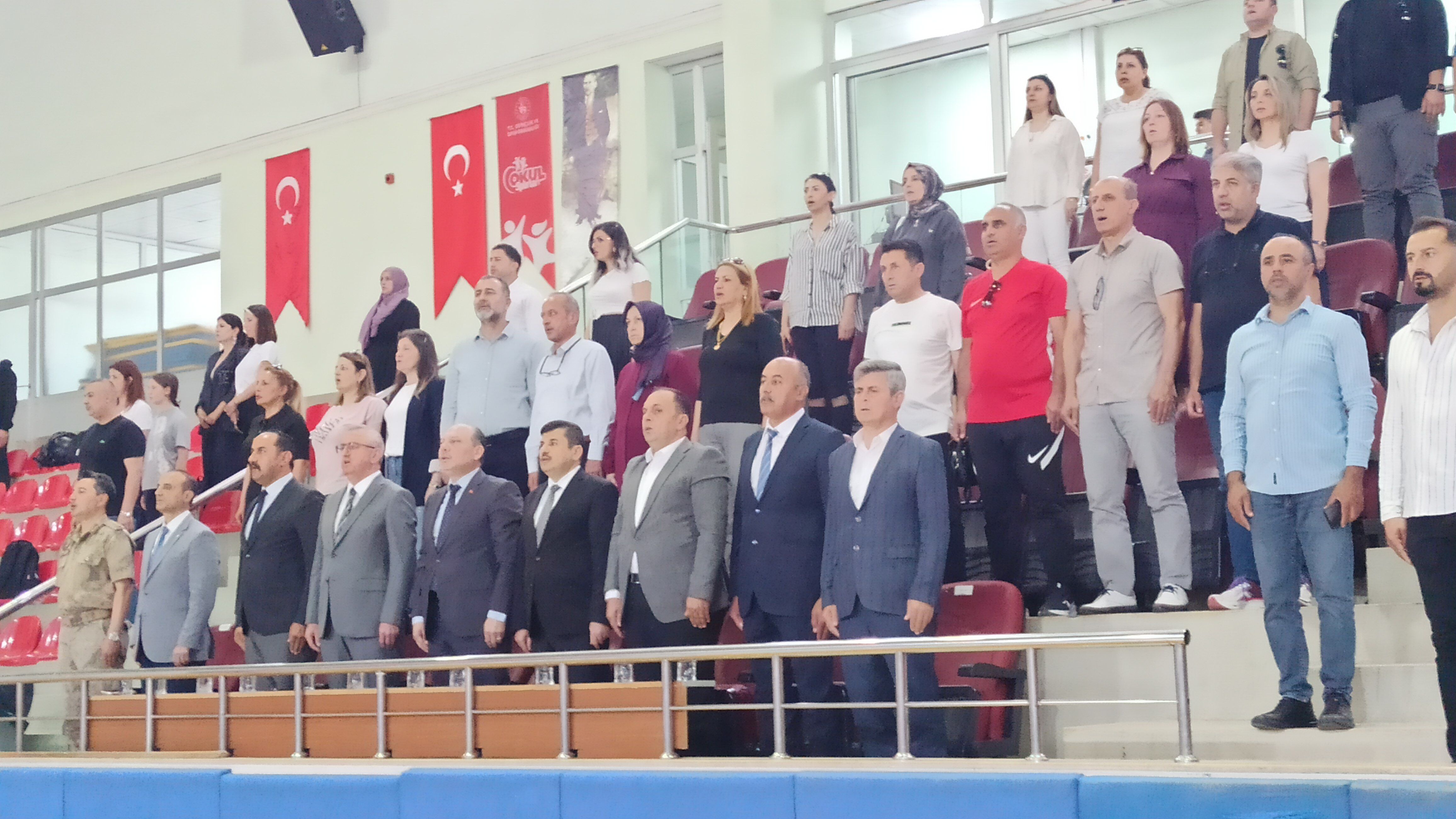 Genclik Haftasi Odulleri (2)