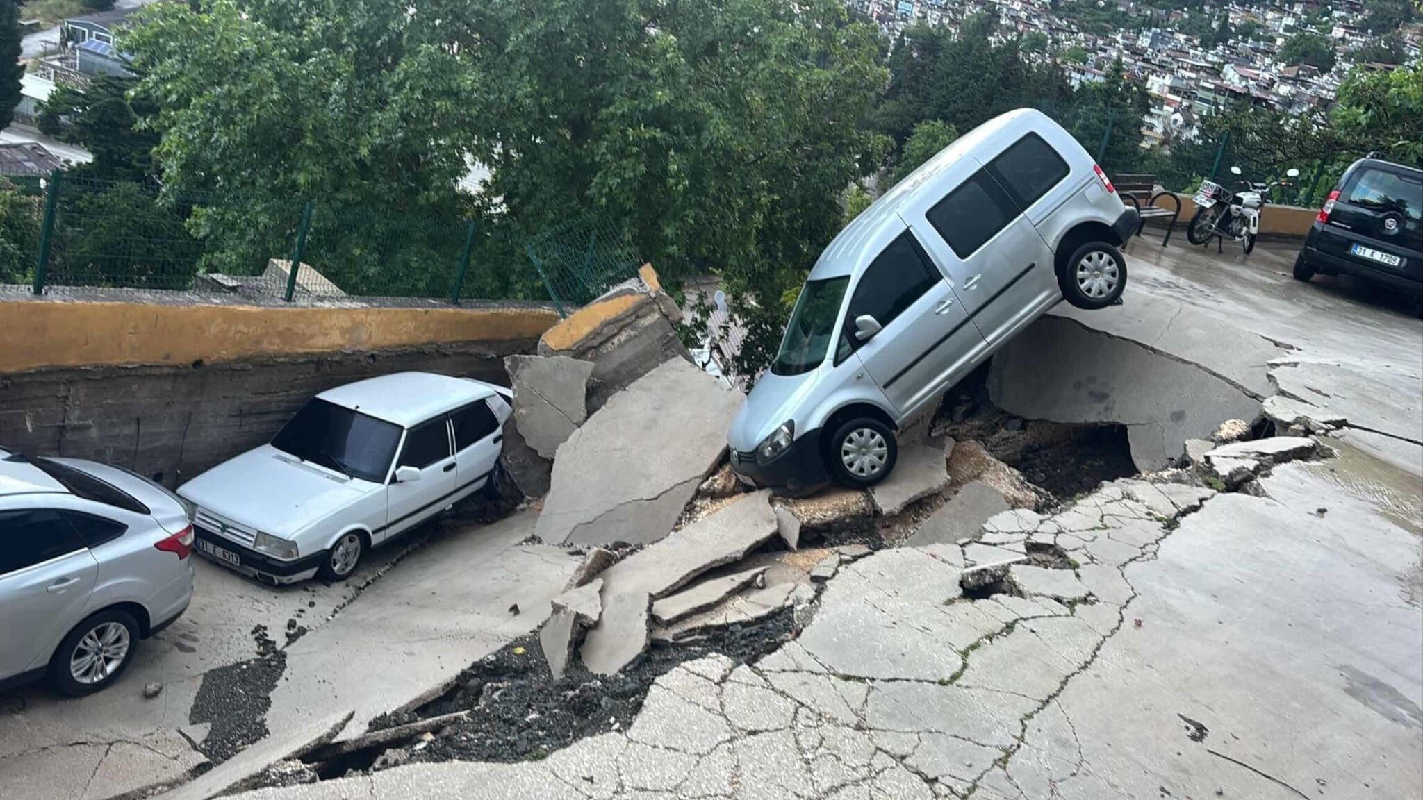 Hatay Sel2