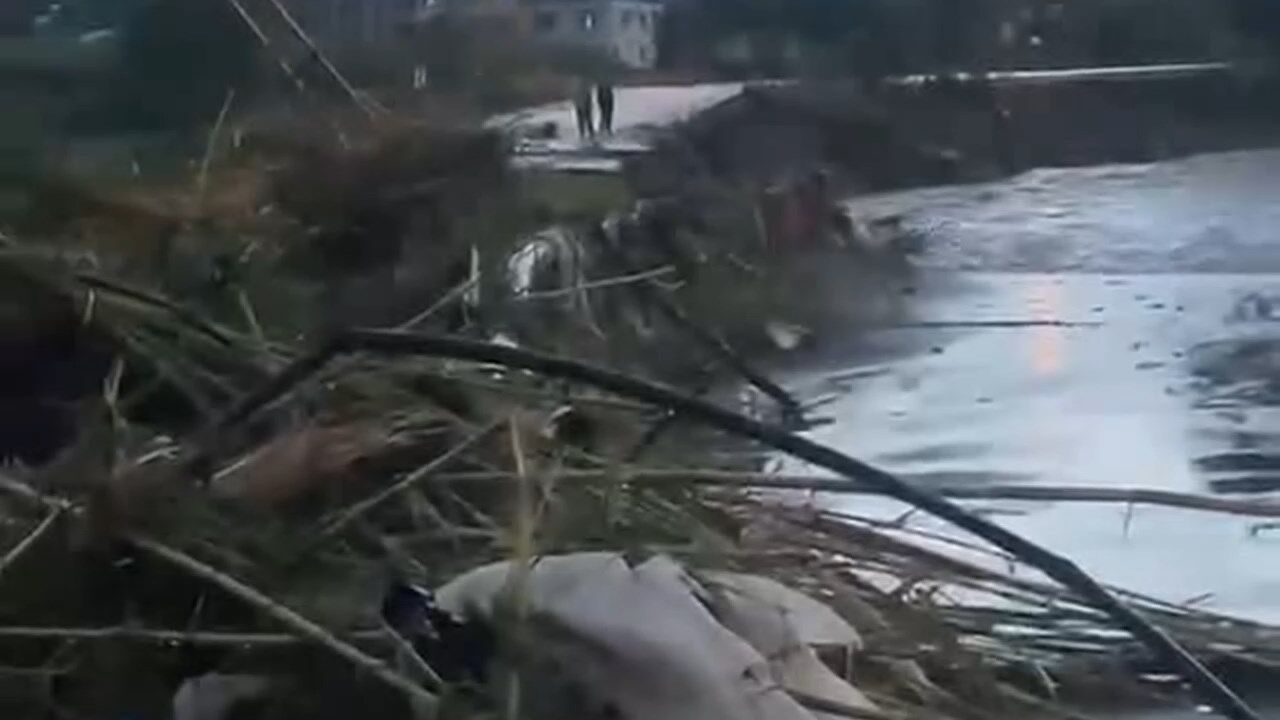 Hatay Sel.mp4 Snapshot 04.16.840