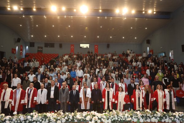 Iste Turizm Mezuniyet (1)