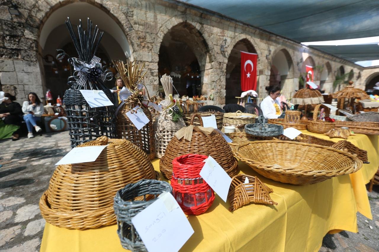Tarihi Kulliyede Sergi1
