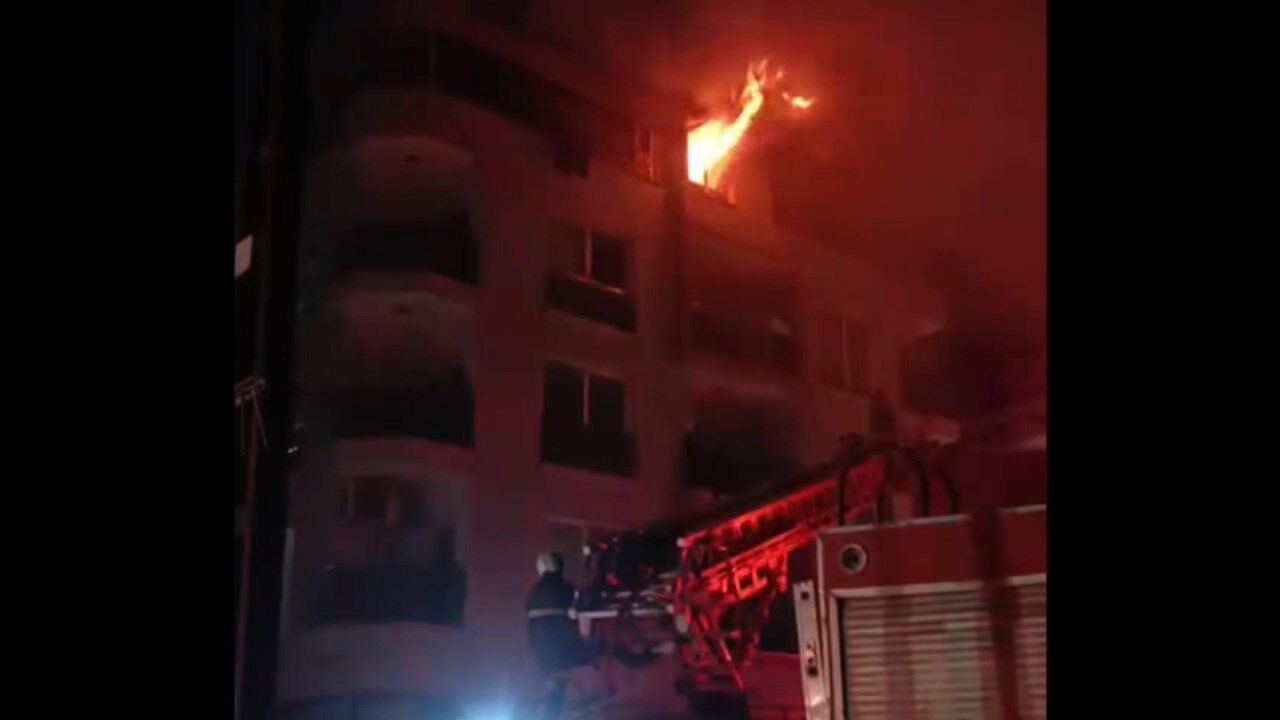 Antakya Cati Katinda Yangin.mp4 Snapshot 00.02.141