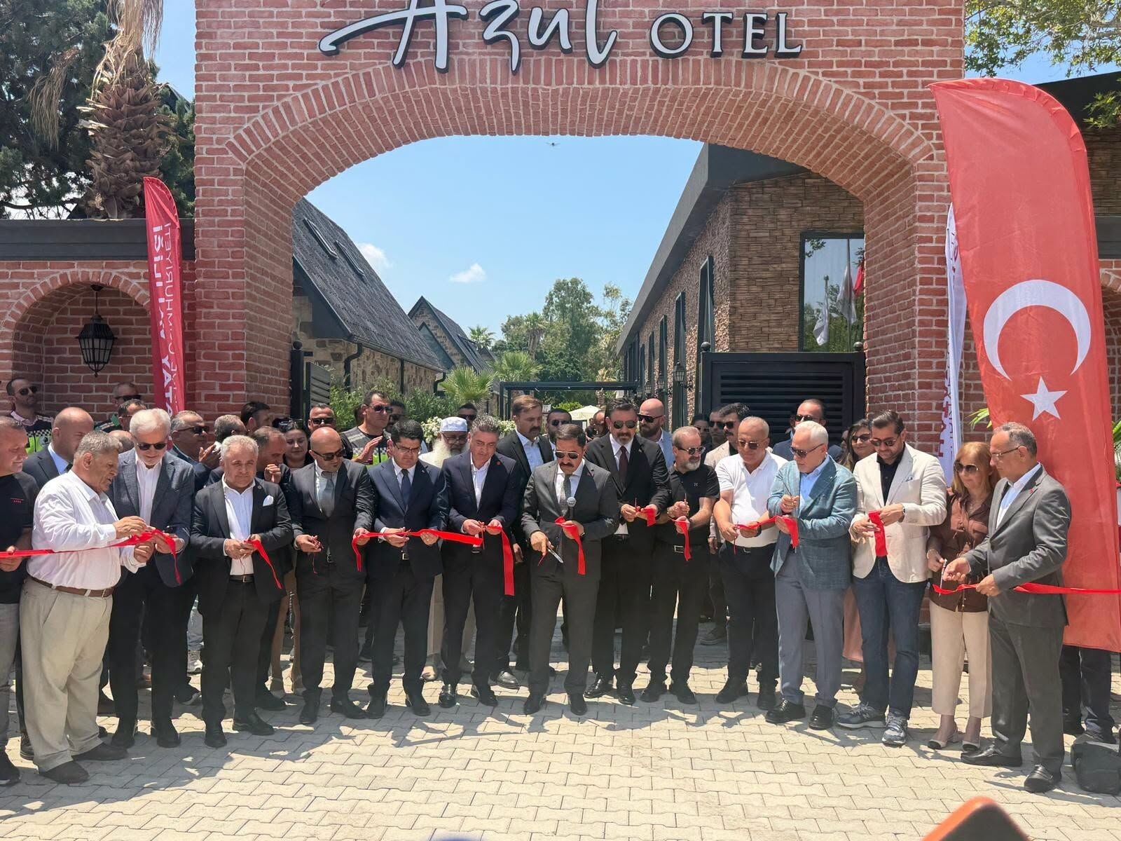 Azul Otel (2)