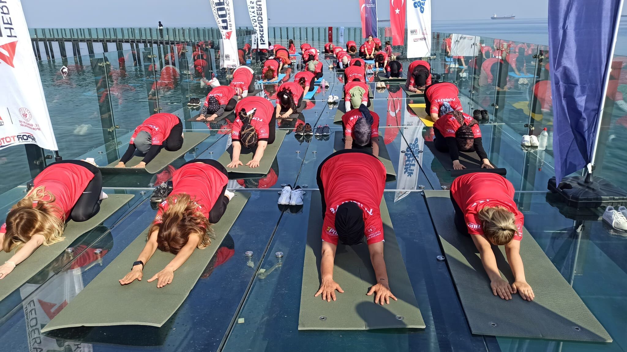 Yoga (2)