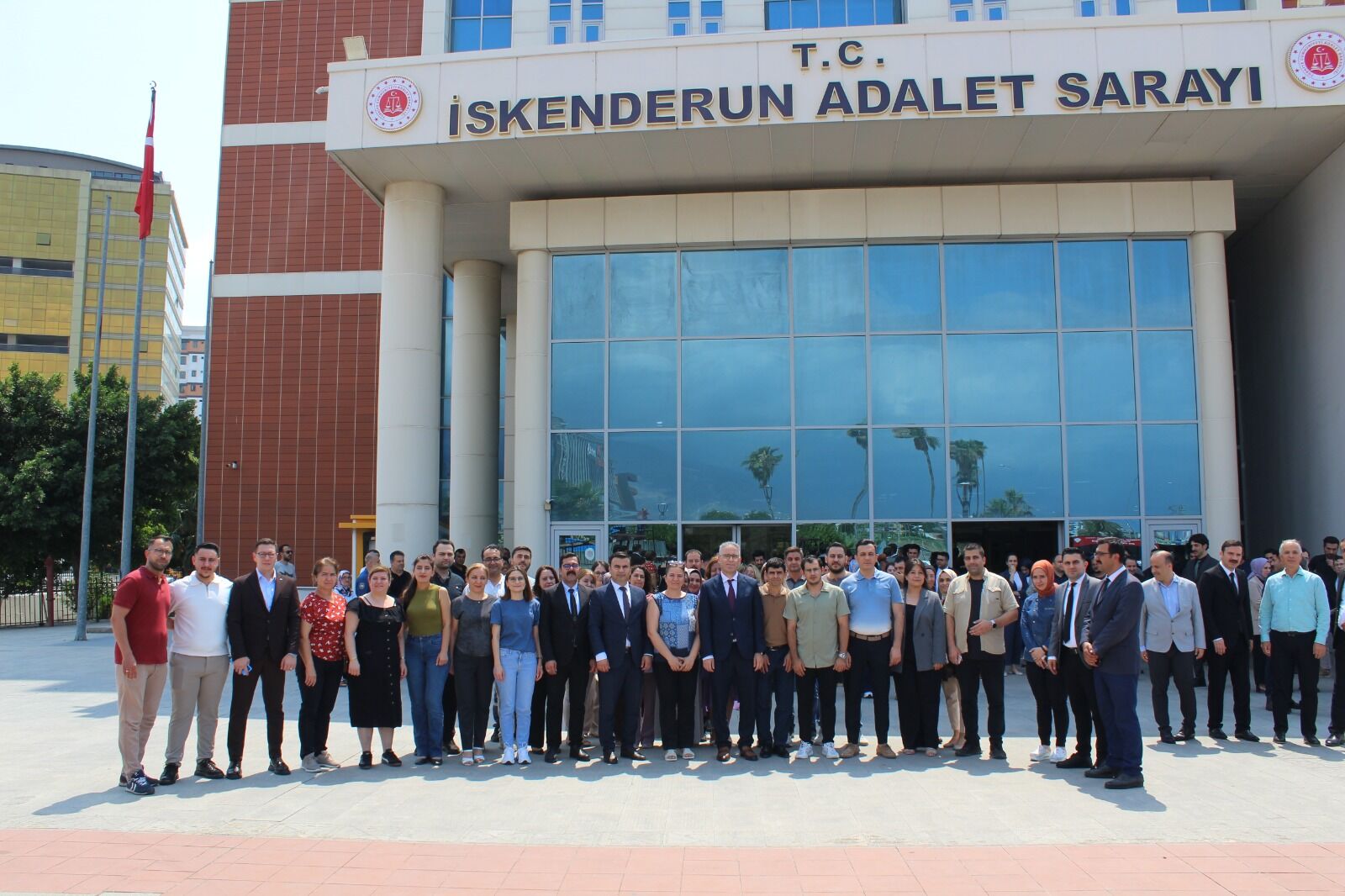 Adliye Personilenden Ugurlama (1)