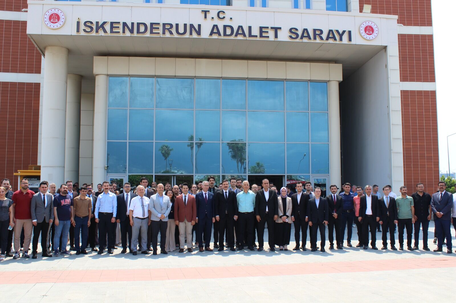 Adliye Personilenden Ugurlama (4)