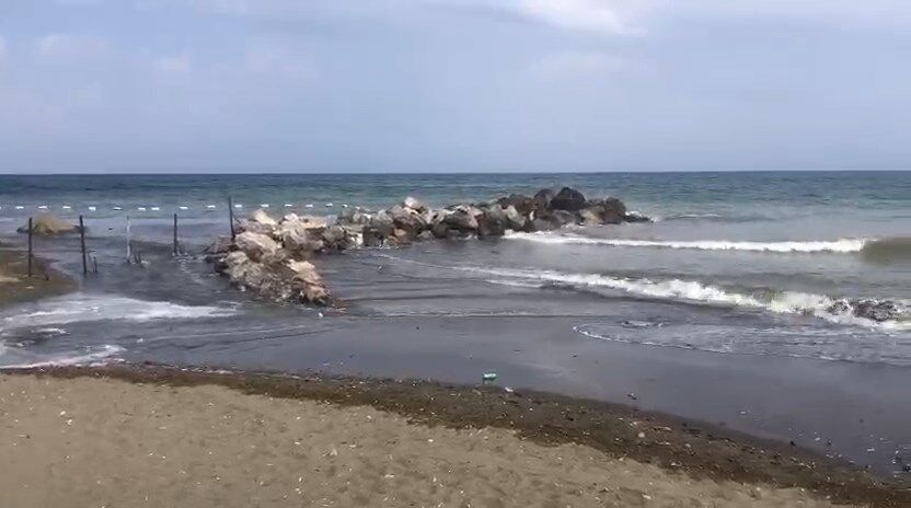 Plajlar Bosaldi (7)