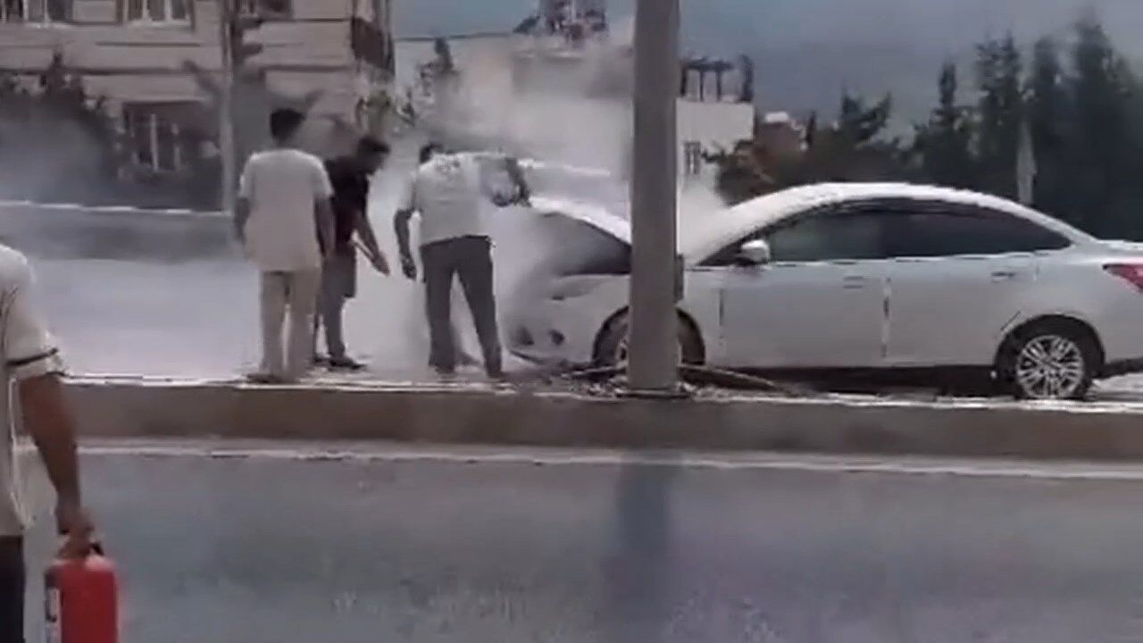 Belen Cirtimanda Arac Yangini.mp4 Snapshot 00.00.997