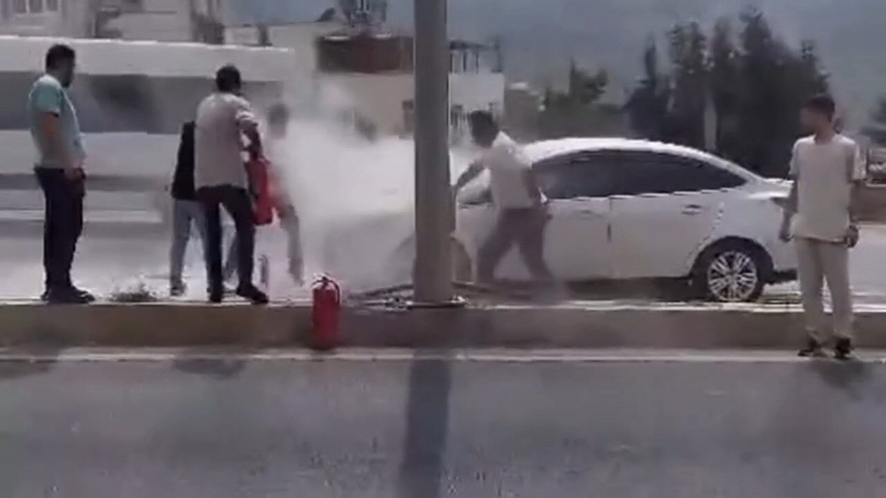 Belen Cirtimanda Arac Yangini.mp4 Snapshot 00.37.025