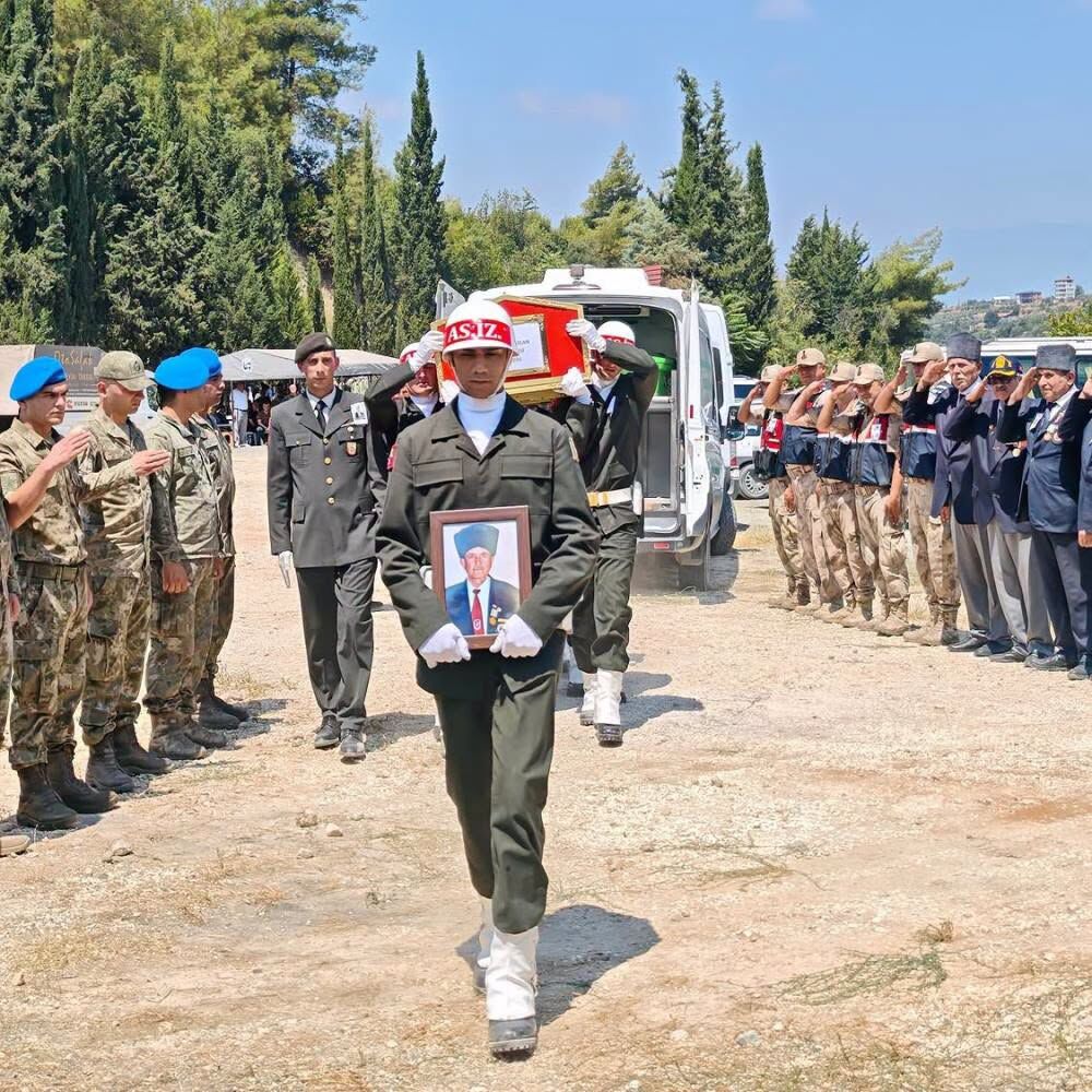 Defne Gazi Cenazesi (3)