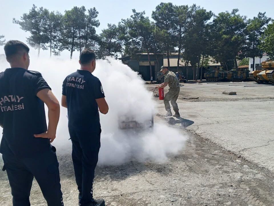 Mehmetcik Yangin Tatbikatinda (4)