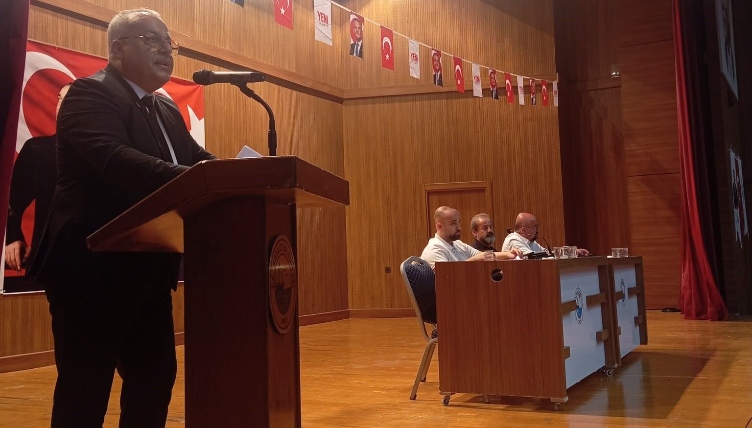Yeni Parti Arsuz’da İlçe Başkanını Belirledi