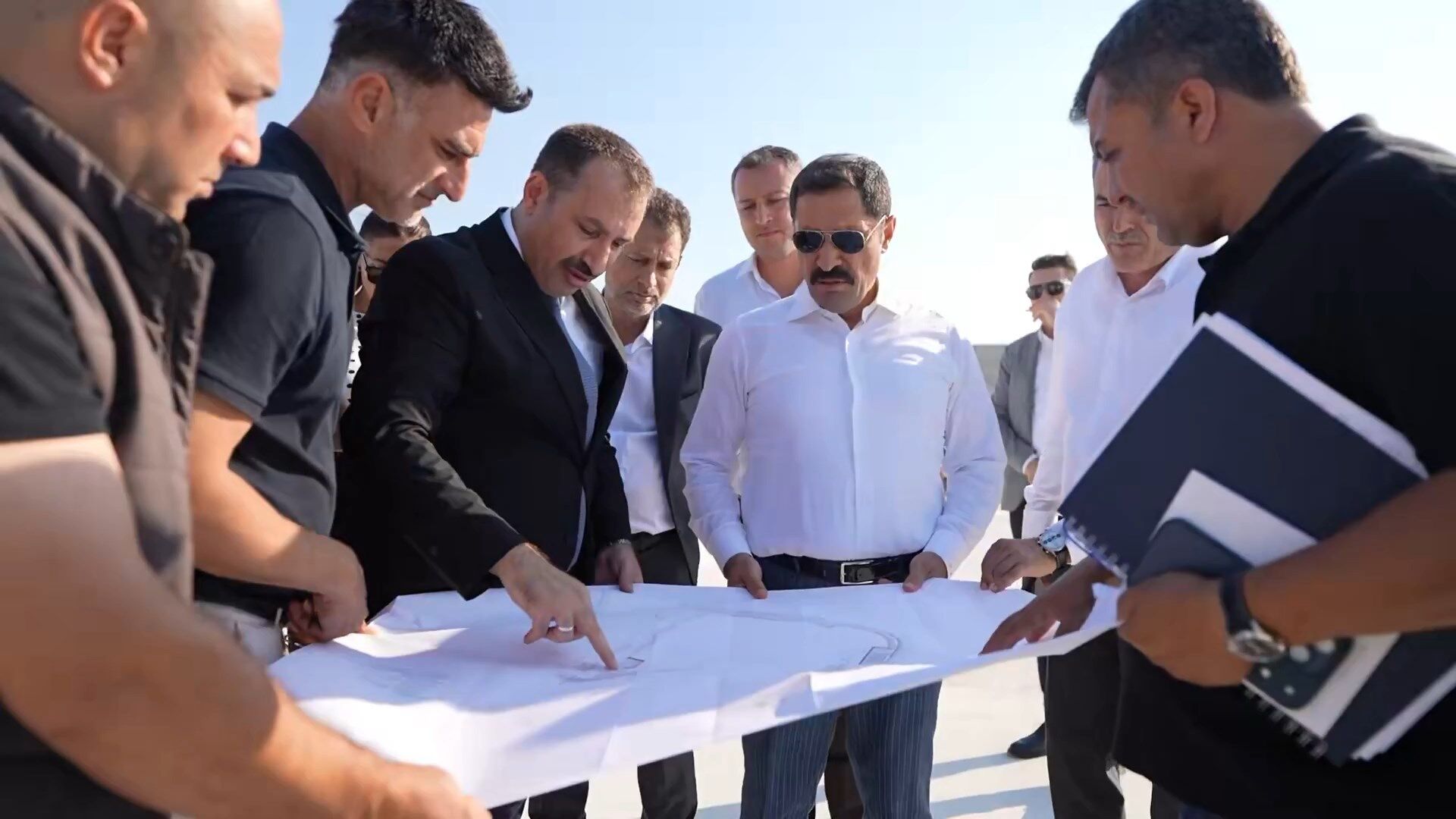 Madenli Yat Limani.mp4 Snapshot 00.33.016