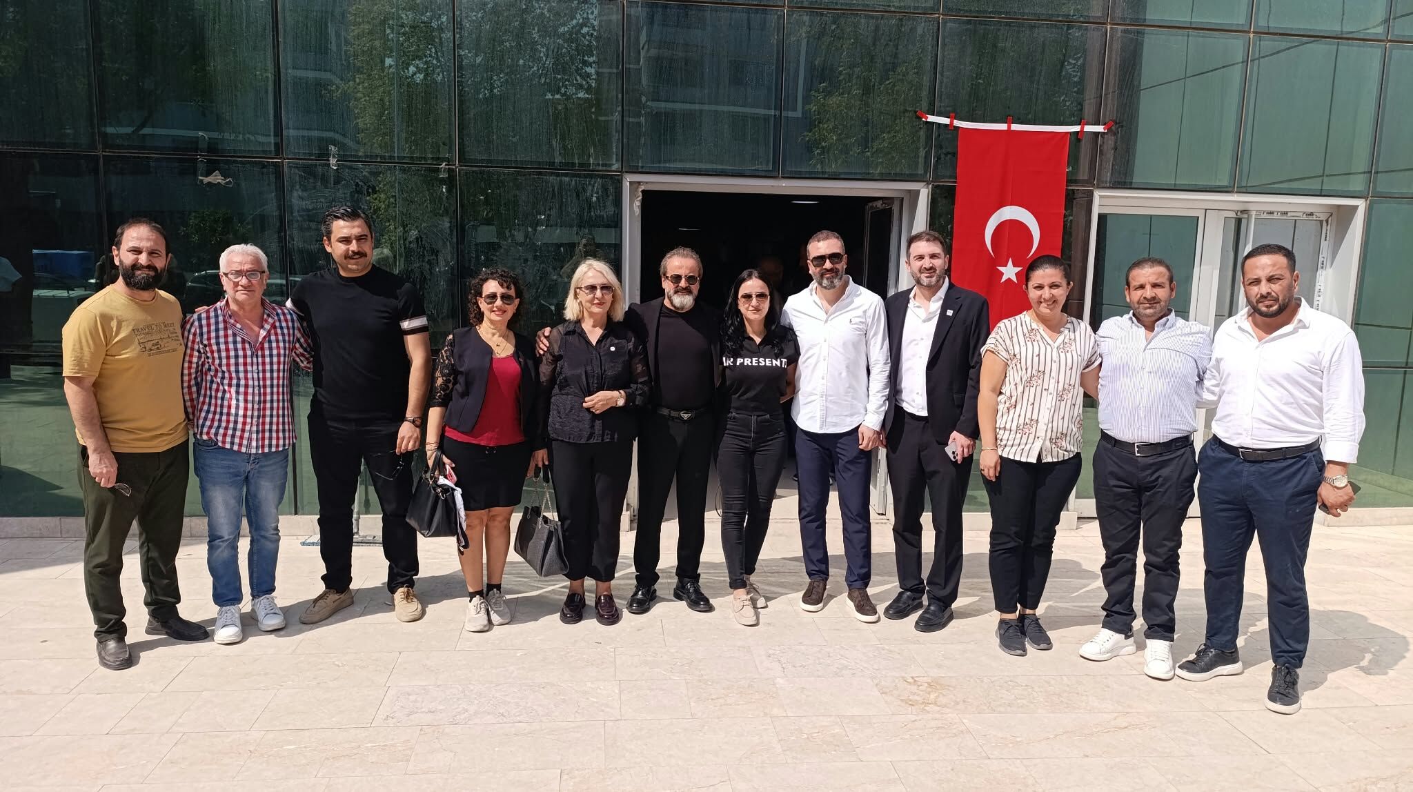 Yeni Parti Isk (1)-1