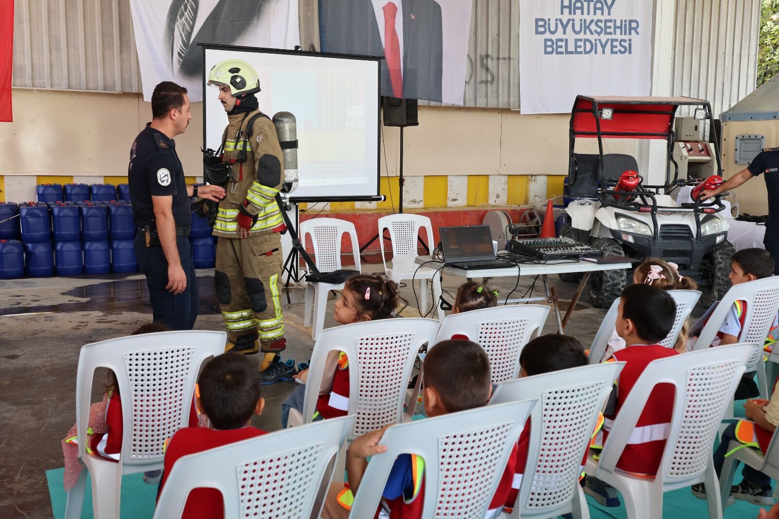 Itfaiye Cocuklar (5)