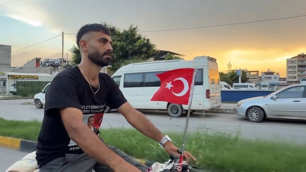 Sedat Paker Icinucbin Altiyuz Kilometre Pedallayacak.mp4 Snapshot 00.01.634