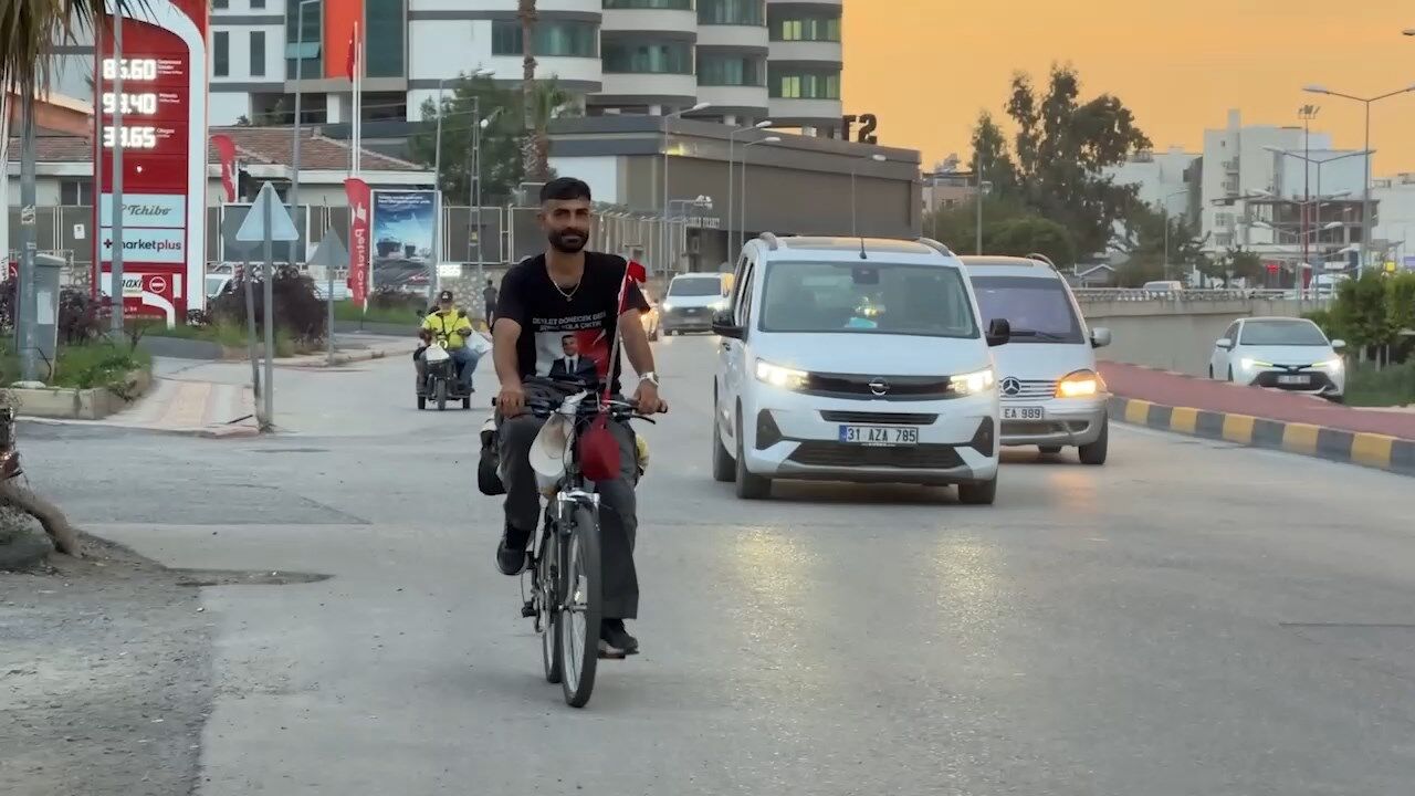 Sedat Paker Icinucbin Altiyuz Kilometre Pedallayacak.mp4 Snapshot 00.16.240